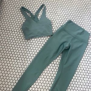 Alo light blue workout set leggings + bra top